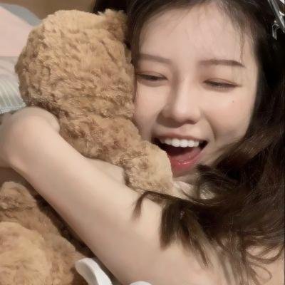 看不见 海报